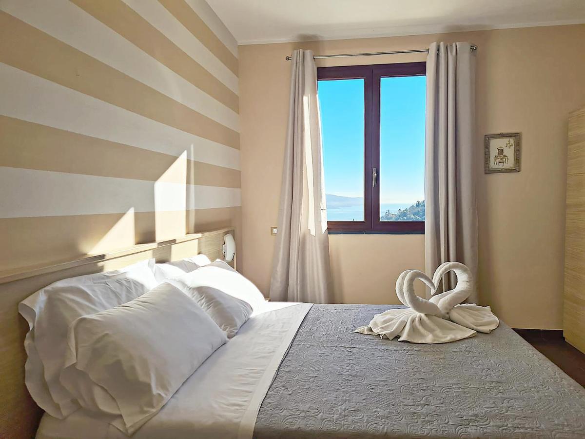 لا سبيتسْيا Agriturismo La Pietra 1 E La Pietra 2 المظهر الخارجي الصورة
