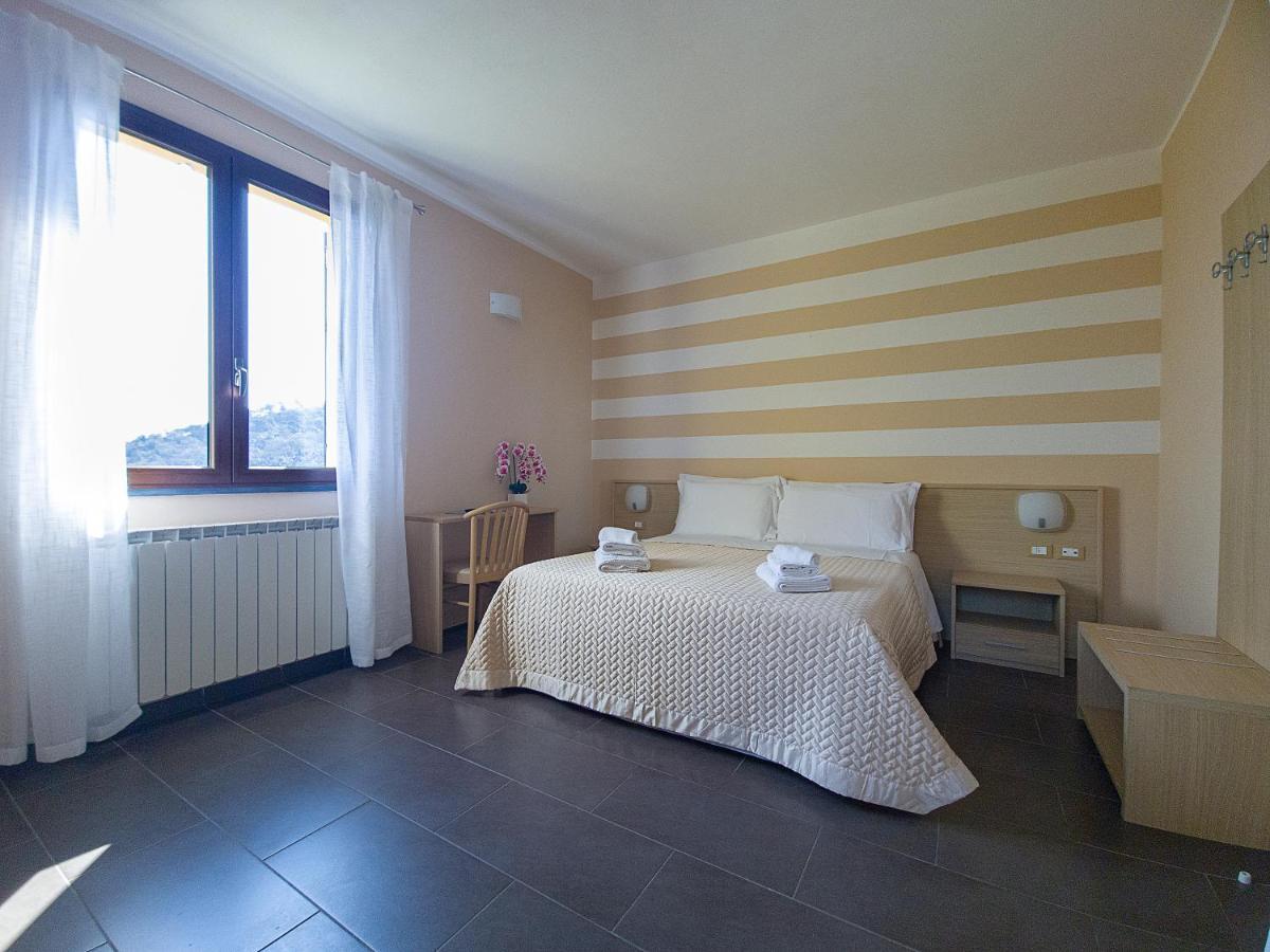 لا سبيتسْيا Agriturismo La Pietra 1 E La Pietra 2 المظهر الخارجي الصورة